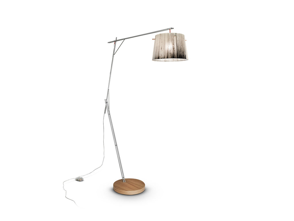 Woody floor lamp